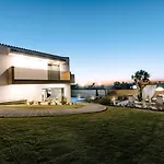 Brillante Villa